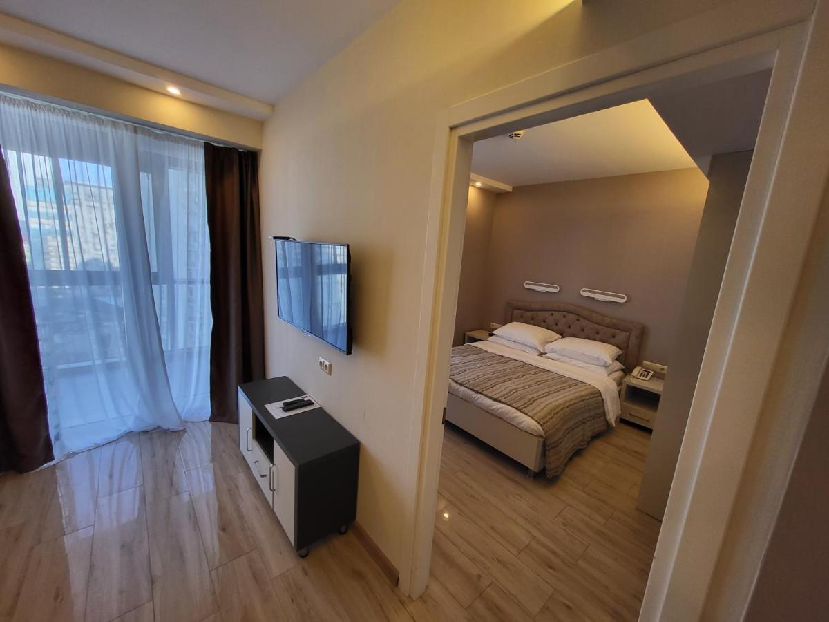 באטומי Seaside Apartments מראה חיצוני תמונה