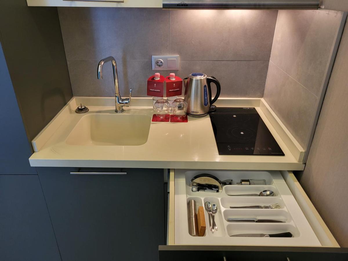 באטומי Seaside Apartments מראה חיצוני תמונה
