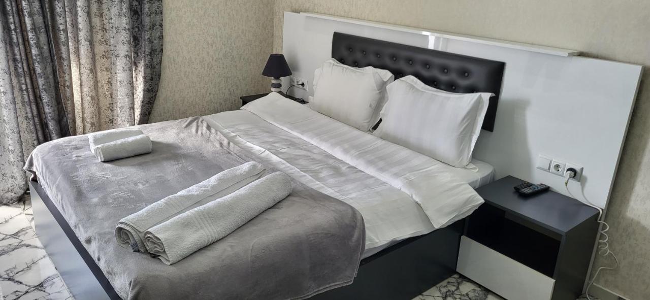 באטומי Seaside Apartments מראה חיצוני תמונה