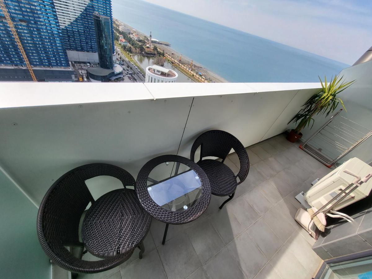 באטומי Seaside Apartments מראה חיצוני תמונה